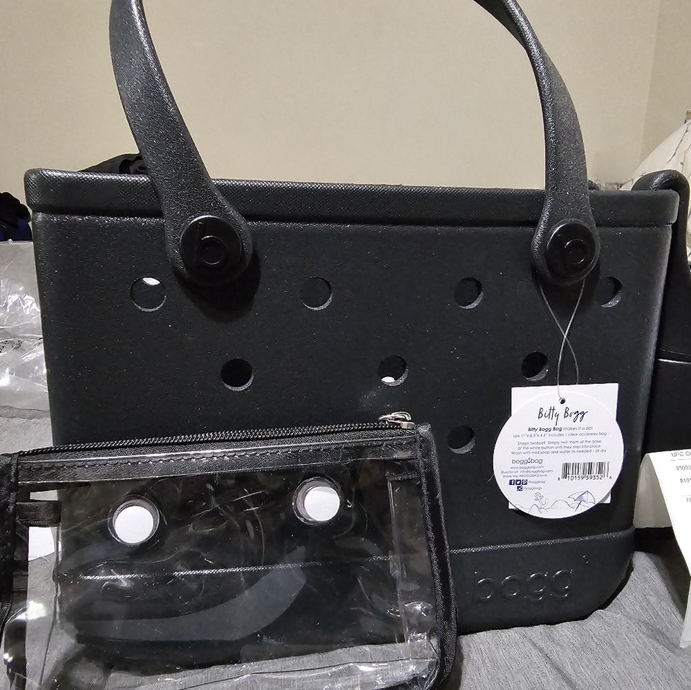 NWT Midnight Shimmer Bitty Bogg Bag w/drink holder and small clear pouch